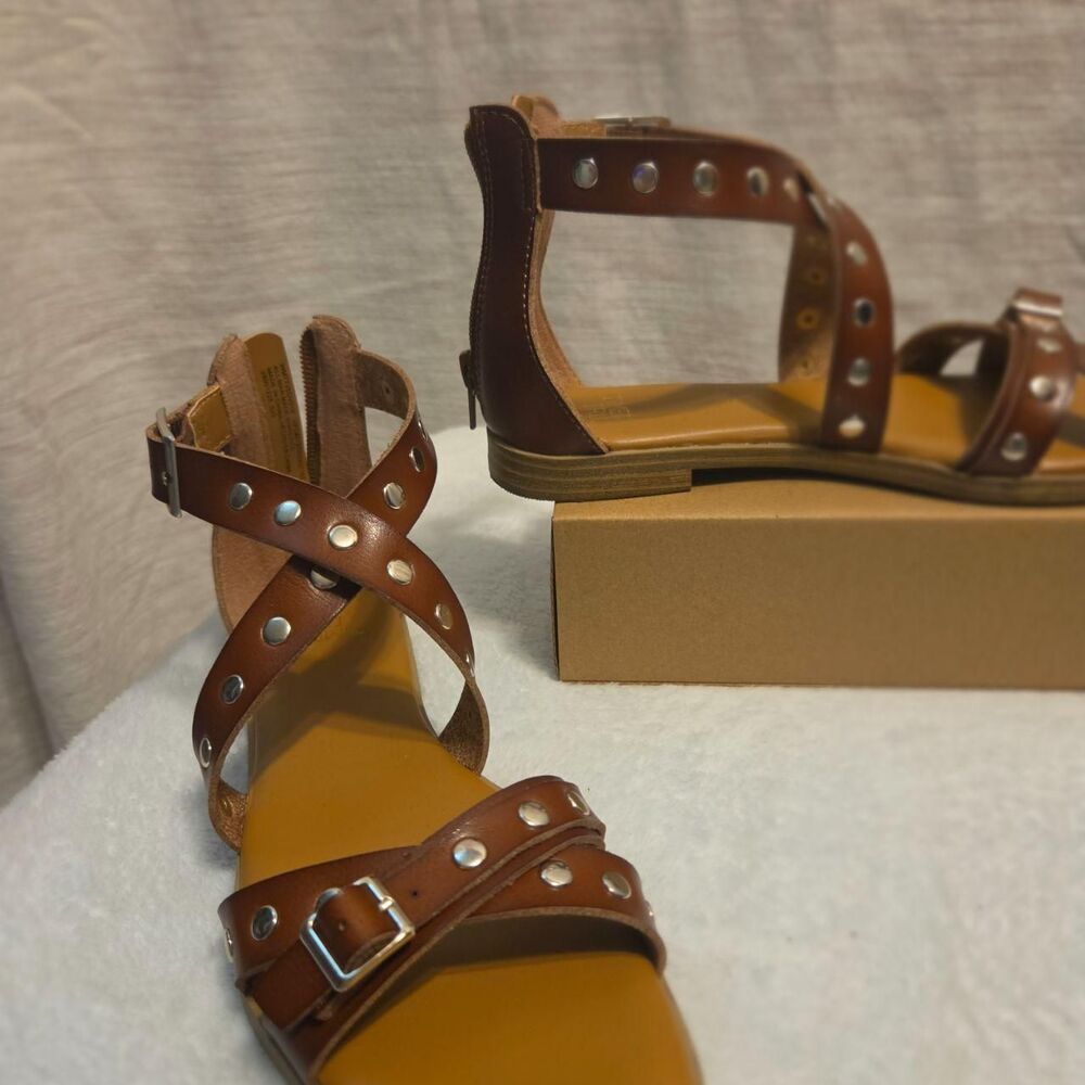 Women's Brown Sandals